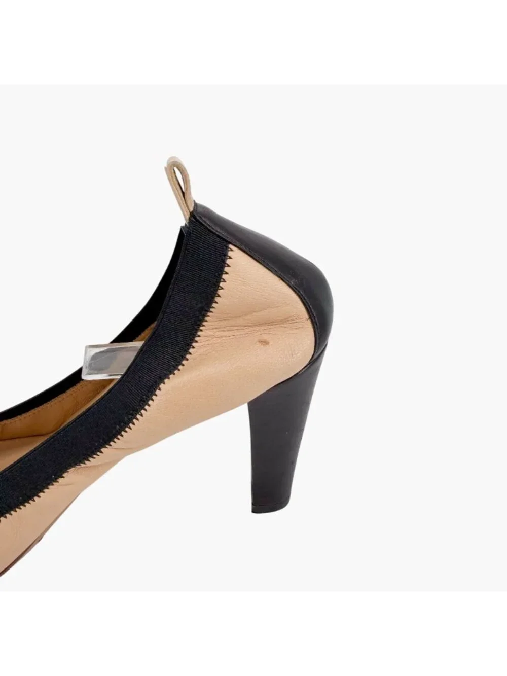 Chanel Beige Black Cap Toe CC Leather Pumps Heels Size 40 US 9-9.5 Stretch
